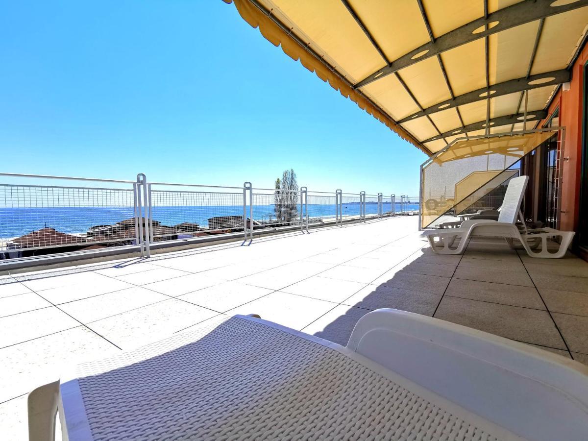 Hotel Largo Beach ساني بيتش المظهر الخارجي الصورة